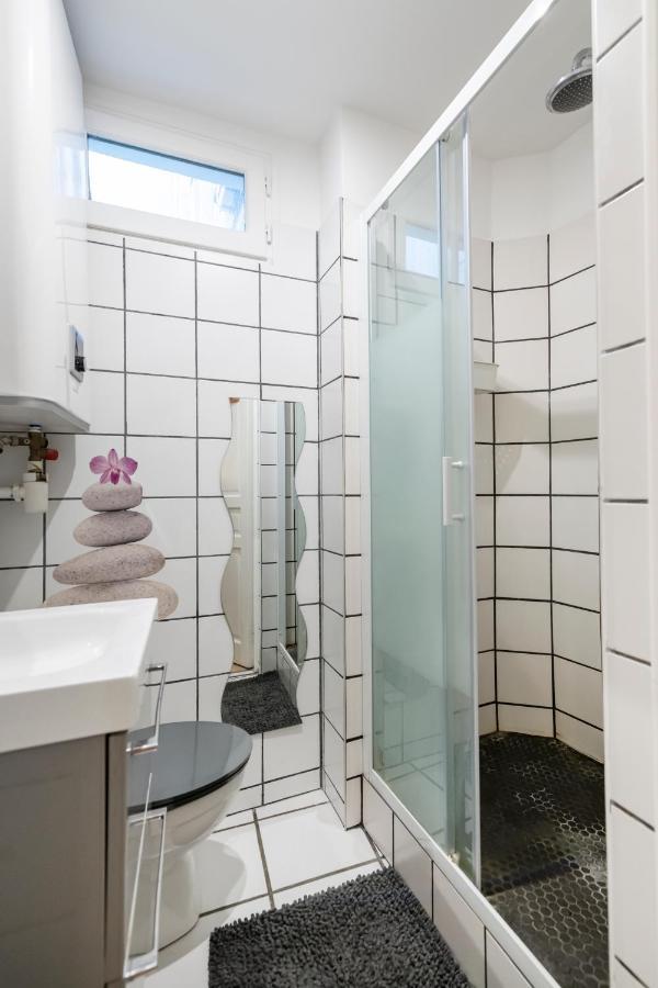 Paris Entre Opera Et Montmartre Apartment Екстериор снимка